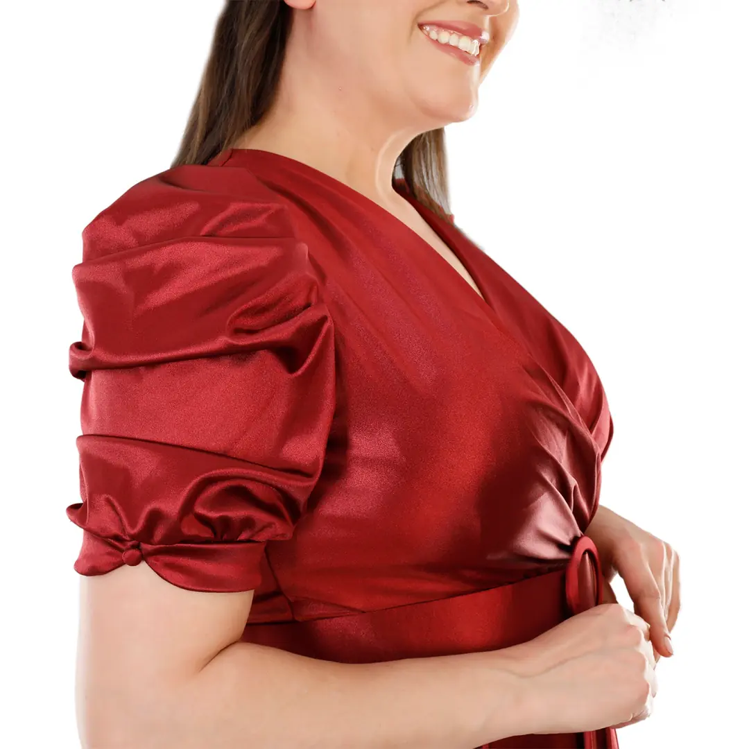 Langes Strick-Satin-Abendkleid in großen Größen mit Schlitz 4